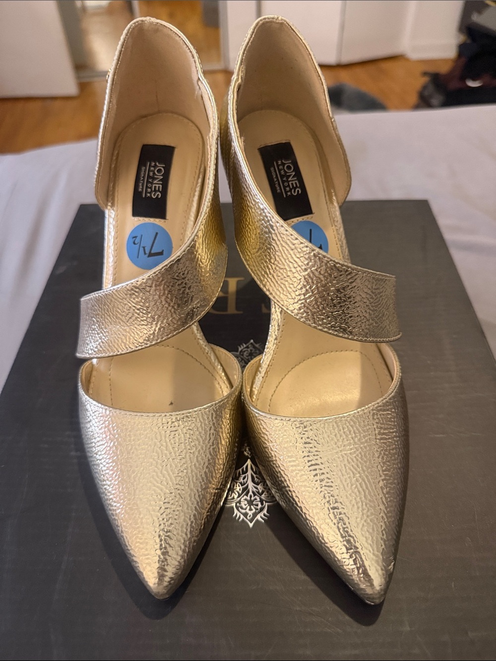 Jones New York Metallic Gold Pointed Strap Pumps